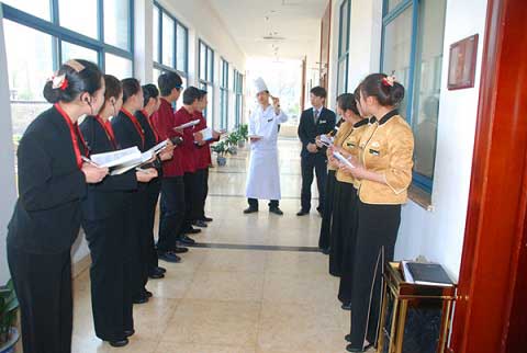 廚師、服務員做不好，是因為老板不會培訓？——從缺陷管理到價值塑造，餐企成敗的關鍵。